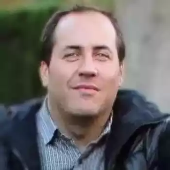 Unai Martínez Vicente - Equipo del Taller La Muerte Vincular - Médico Psiquiatra - Psicoterapeuta de sala