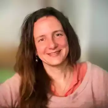 Valia Percik Klinkowicz - Equipo del Taller La Muerte Vincular - Mindfulness - Comunicación - Logística